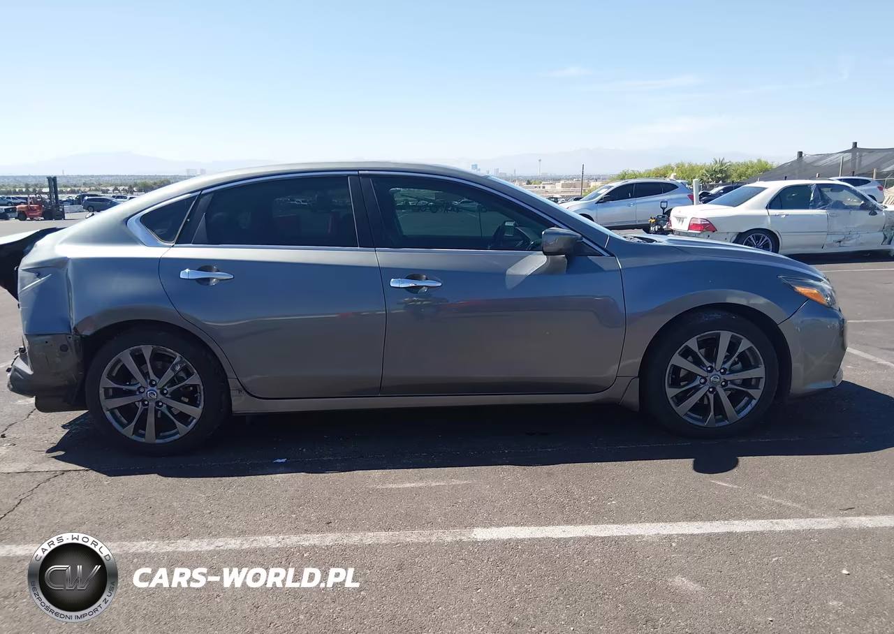 2018 Nissan Altima 2.5 Sr VIN:1N4AL3AP2JC284827 - 14