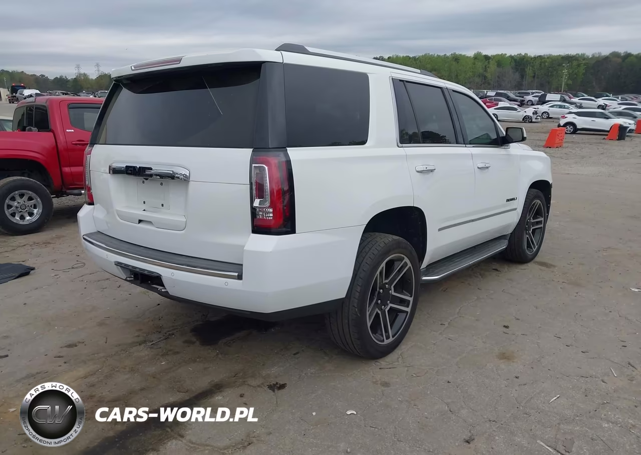 2017 GMC Yukon Denali VIN:1GKS1CKJ0HR134340 - 4