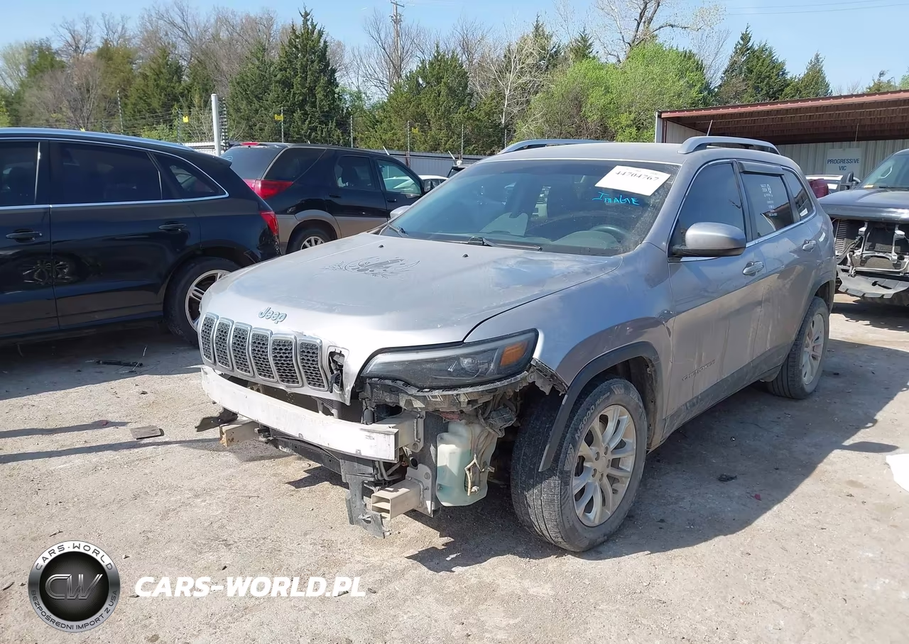 2019 Jeep Cherokee Latitude Fwd VIN:1C4PJLCB6KD171812 - 2
