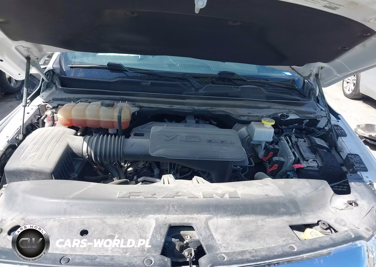 2021 Ram 1500 Lone Star 4X2 5'7 Box VIN:1C6RREFG5MN768118 - 10