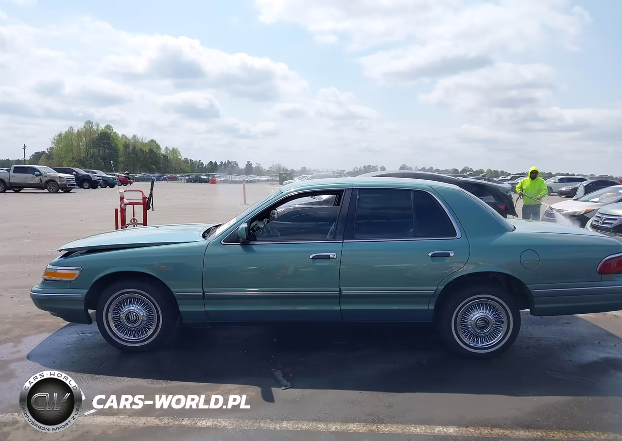 1997 Mercury Grand Marquis Gs VIN:2MELM74W5VX607849 - 14