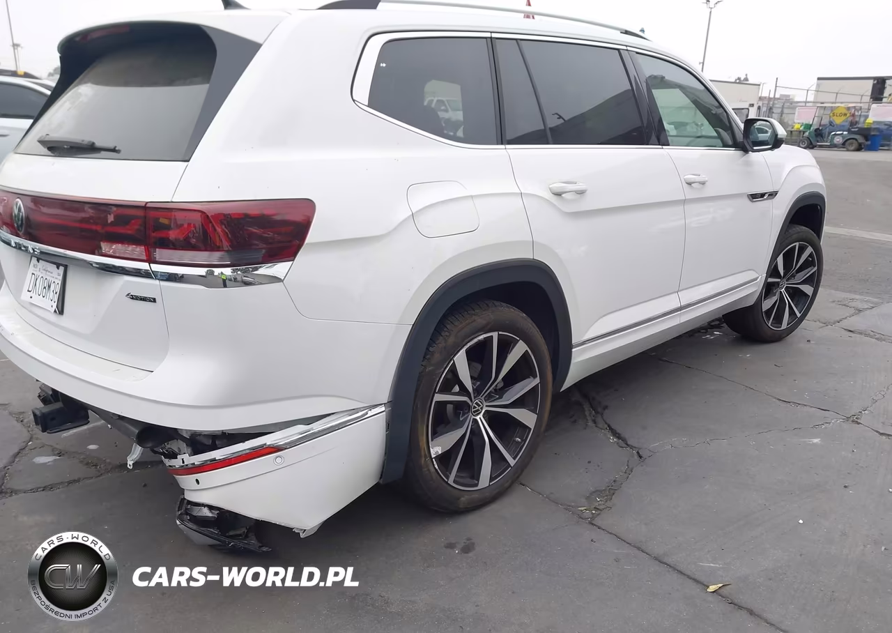 2024 Volkswagen Atlas 2.0T Sel Premium R-Line VIN:1V2FR2CA4RC569590 - 4