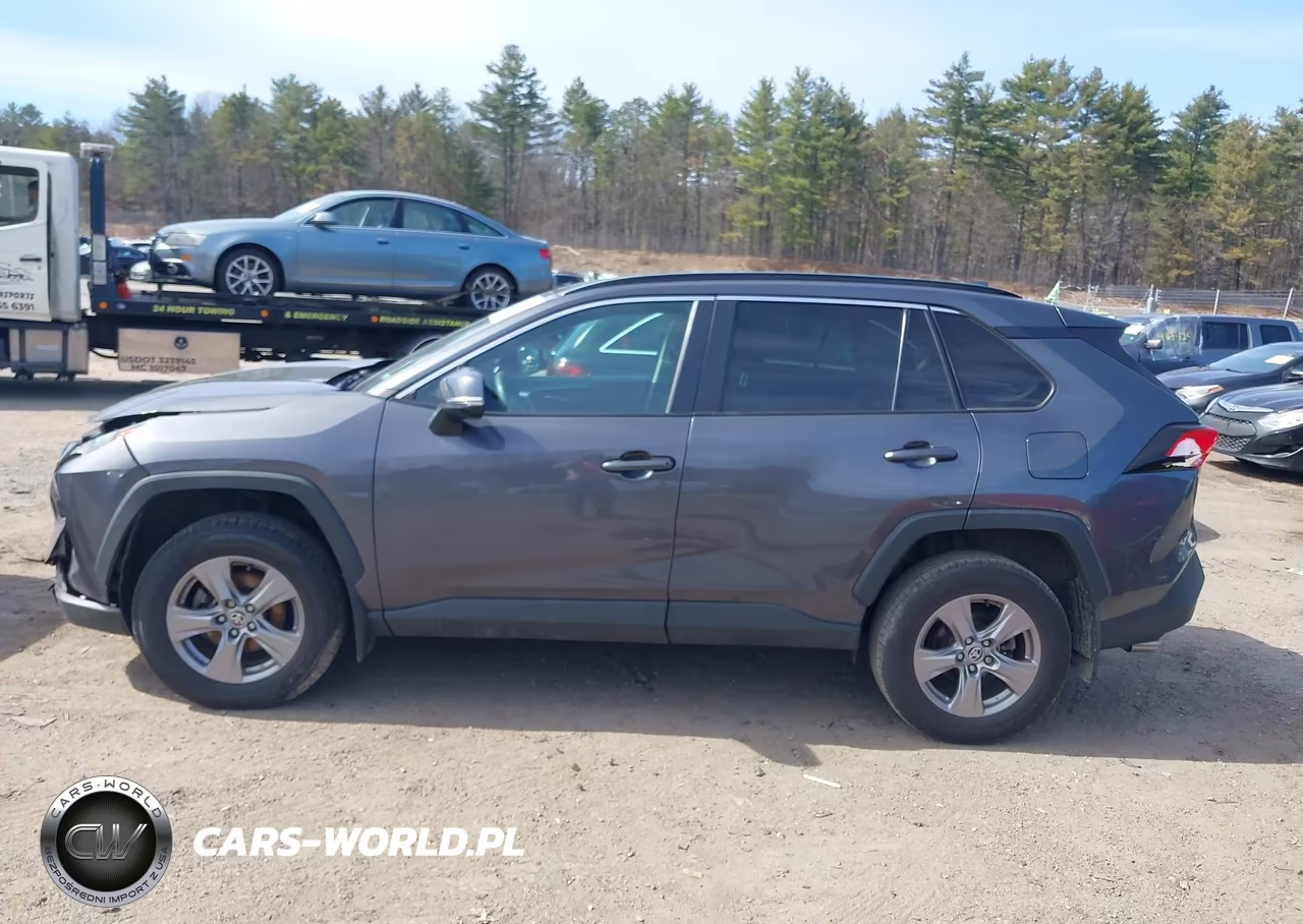 2022 Toyota Rav4 Xle VIN:2T3W1RFV2NW219463 - 14