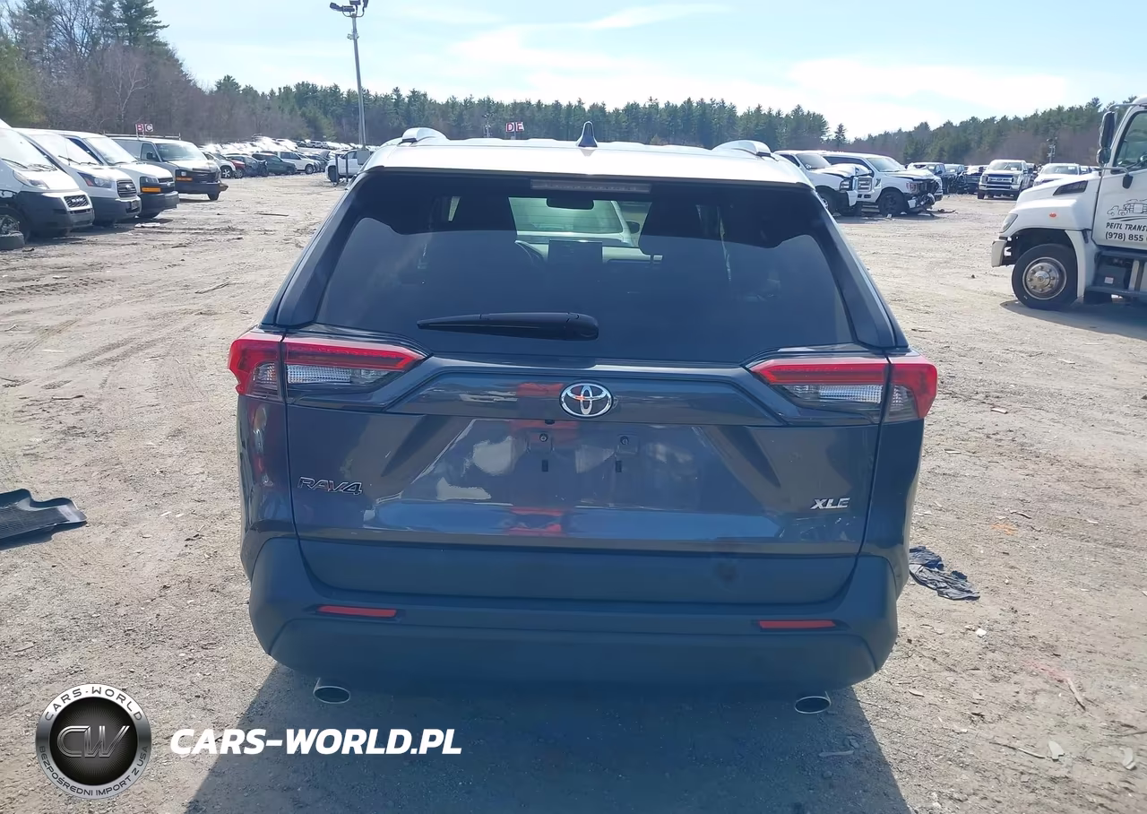 2022 Toyota Rav4 Xle VIN:2T3W1RFV2NW219463 - 16