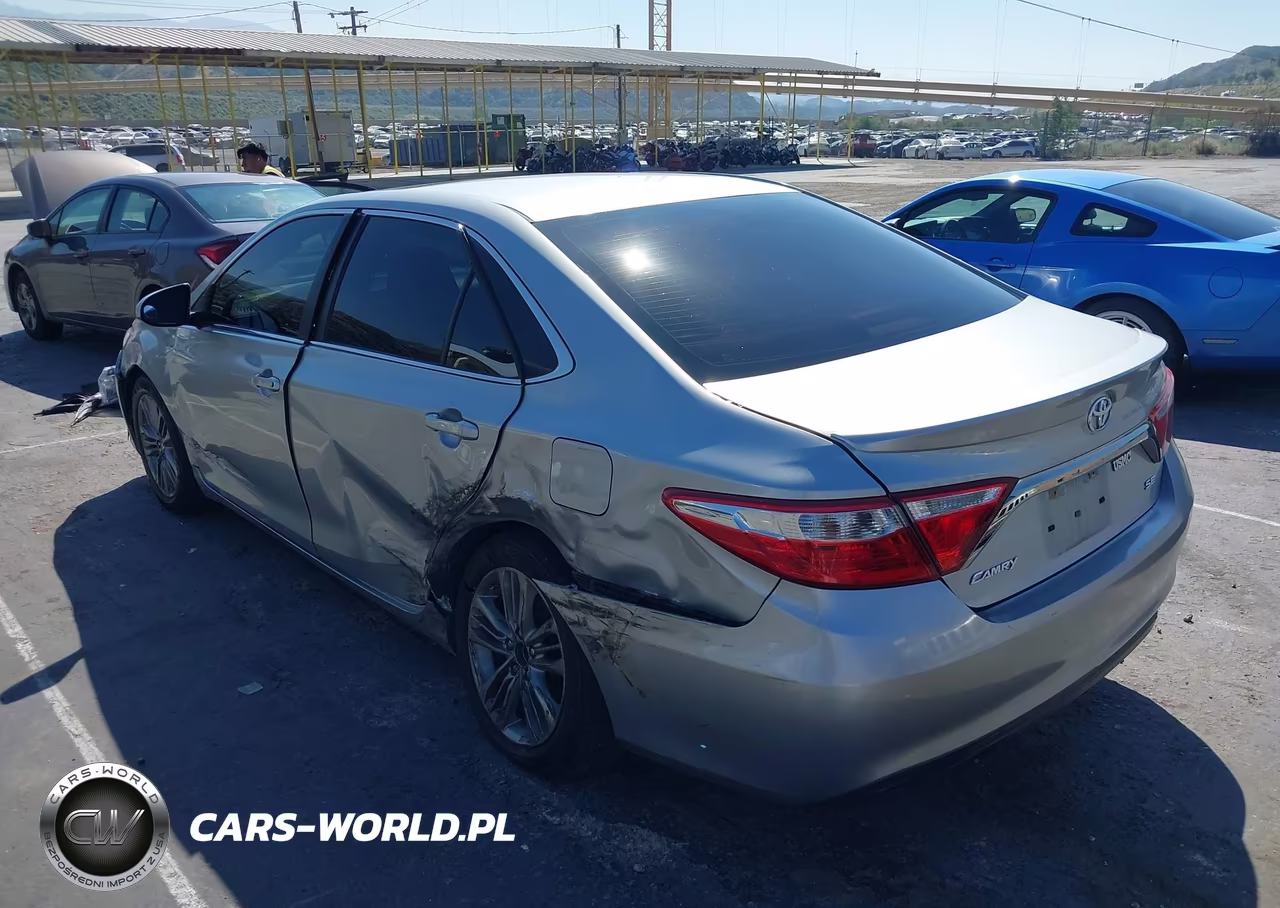2017 Toyota Camry Se VIN:4T1BF1FK5HU429687 - 3