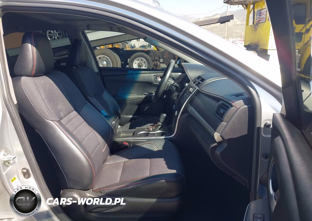 2017 Toyota Camry Se VIN:4T1BF1FK5HU429687 - 5
