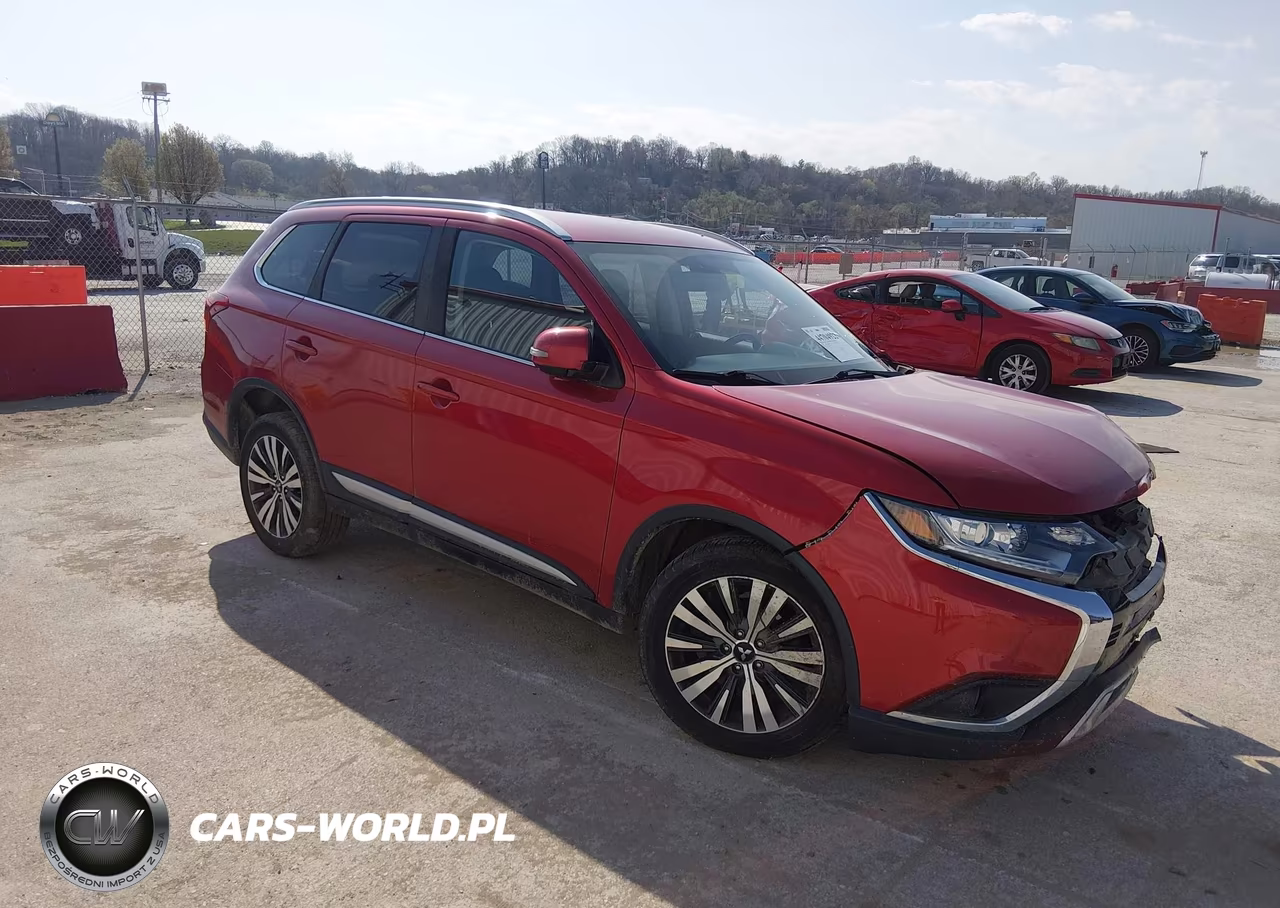 2019 Mitsubishi Outlander Sel
