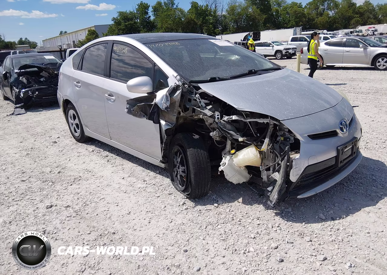 2013 Toyota Prius Three