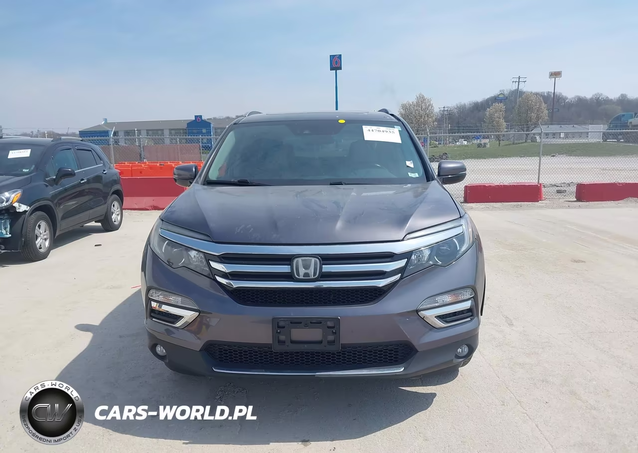 2016 Honda Pilot Elite VIN:5FNYF6H04GB089866 - 12