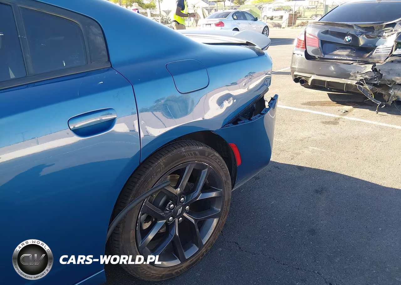 2023 Dodge Charger Sxt VIN:2C3CDXBG8PH565045 - 17