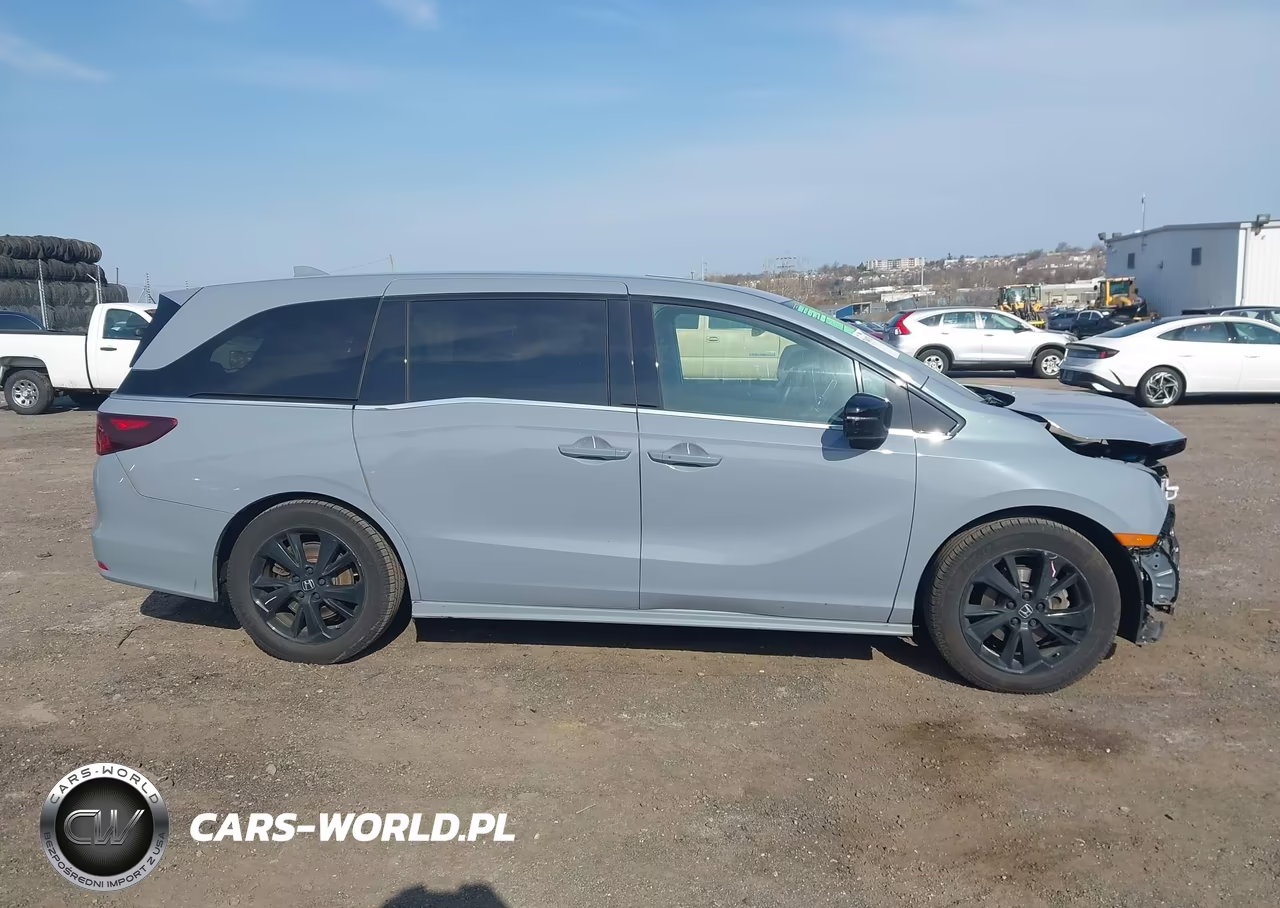 2023 Honda Odyssey Sport VIN:5FNRL6H78PB068769 - 13