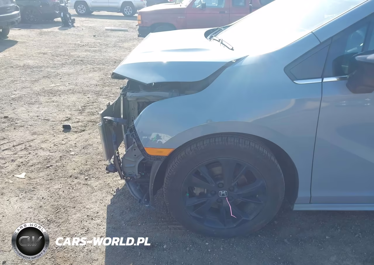 2023 Honda Odyssey Sport VIN:5FNRL6H78PB068769 - 6