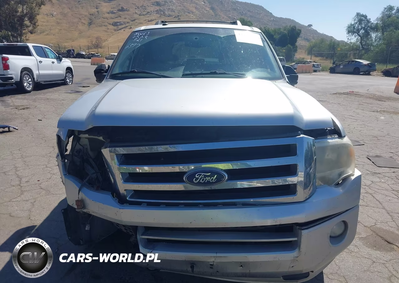 2011 Ford Expedition Xlt VIN:1FMJU1J50BEF56397 - 12