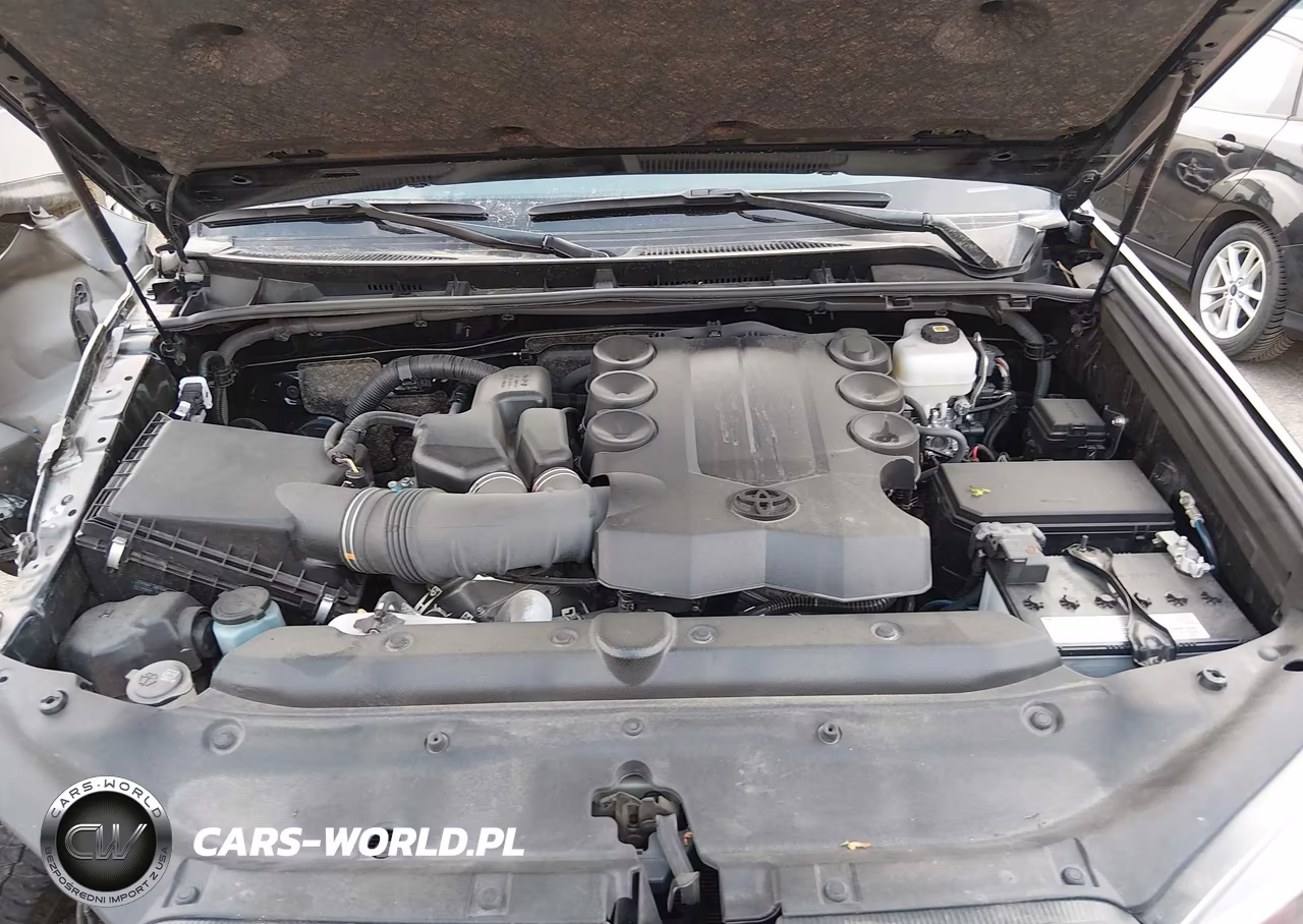 2024 Toyota 4Runner Sr5 VIN:JTEMU5JR8R6212988 - 10