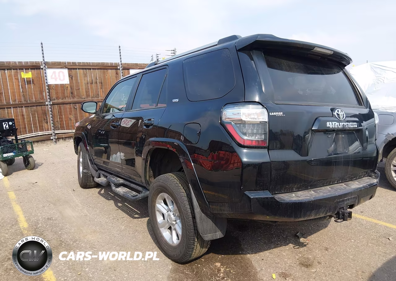 2024 Toyota 4Runner Sr5 VIN:JTEMU5JR8R6212988 - 3