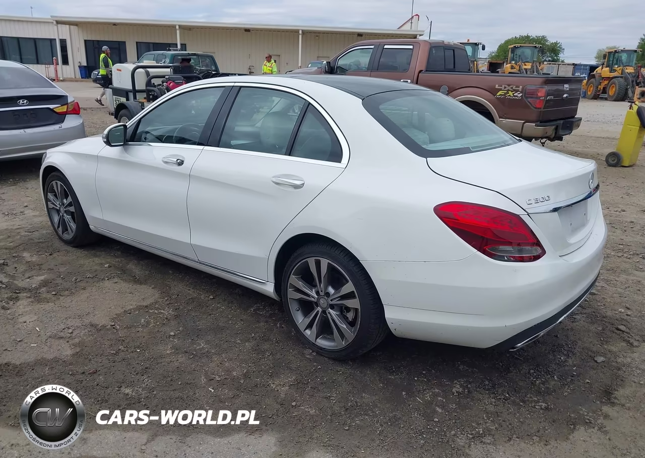 2016 Mercedes-Benz C 300 4Matic VIN:55SWF4KB1GU148506 - 3