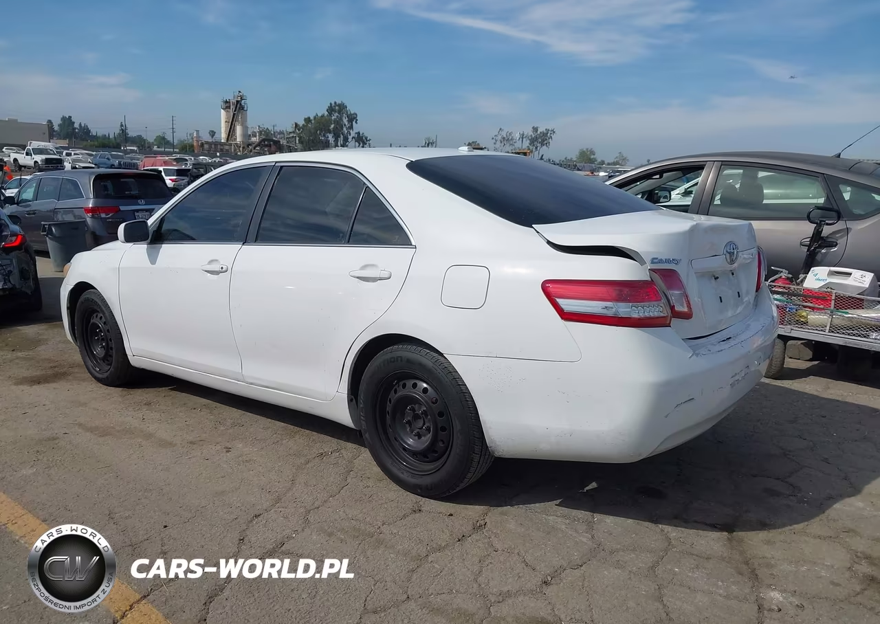 2011 Toyota Camry Le VIN:4T1BF3EK7BU674706 - 3
