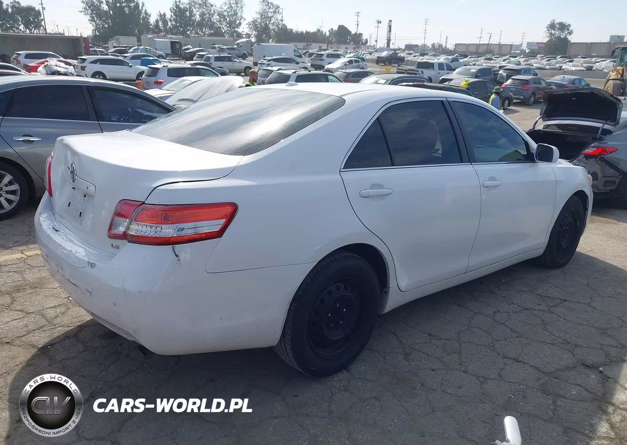 2011 Toyota Camry Le VIN:4T1BF3EK7BU674706 - 4