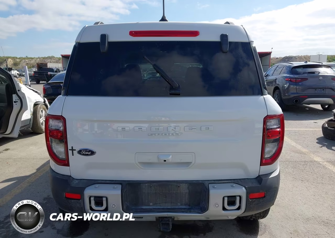 2025 Ford Bronco Sport Big Bend VIN:3FMCR9BN8SRE19891 - 16