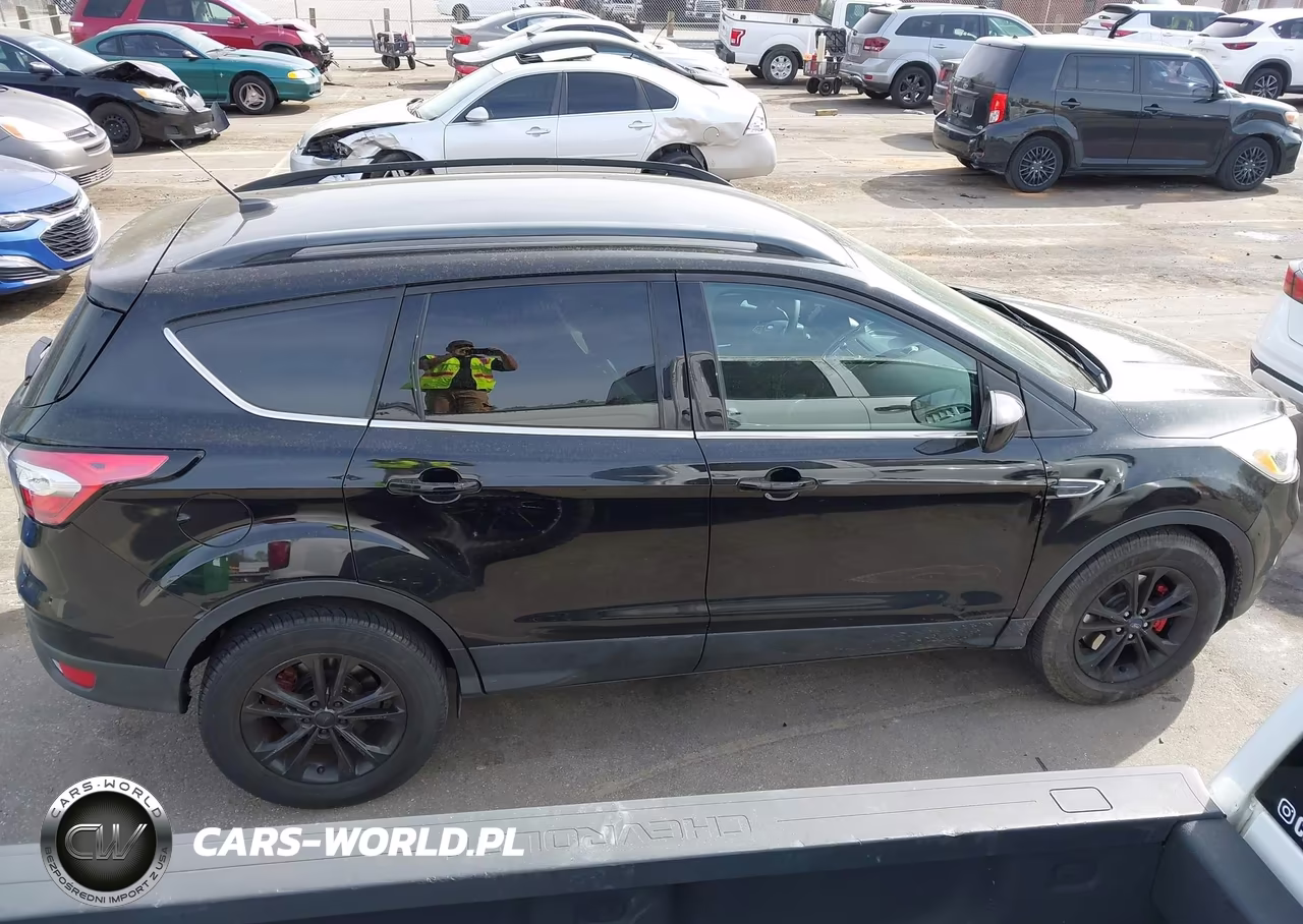2018 Ford Escape Se VIN:1FMCU9GD0JUC74612 - 13