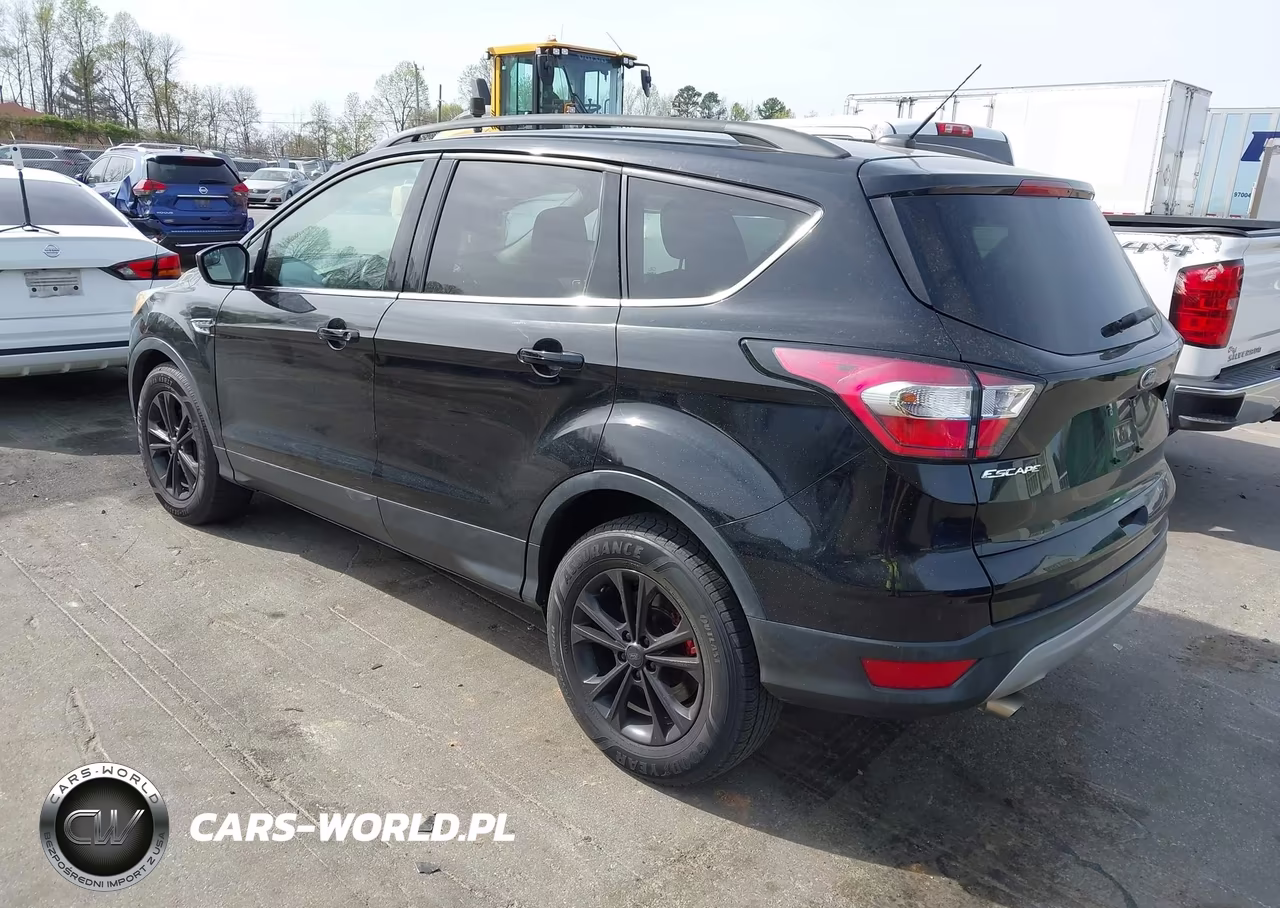 2018 Ford Escape Se VIN:1FMCU9GD0JUC74612 - 3