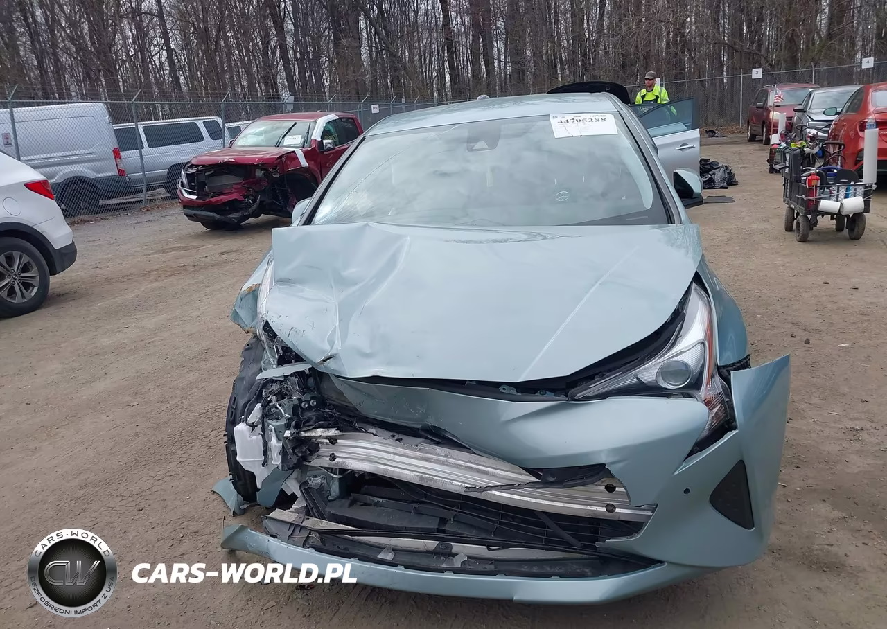 2017 Toyota Prius Two VIN:JTDKBRFU0H3567532 - 12