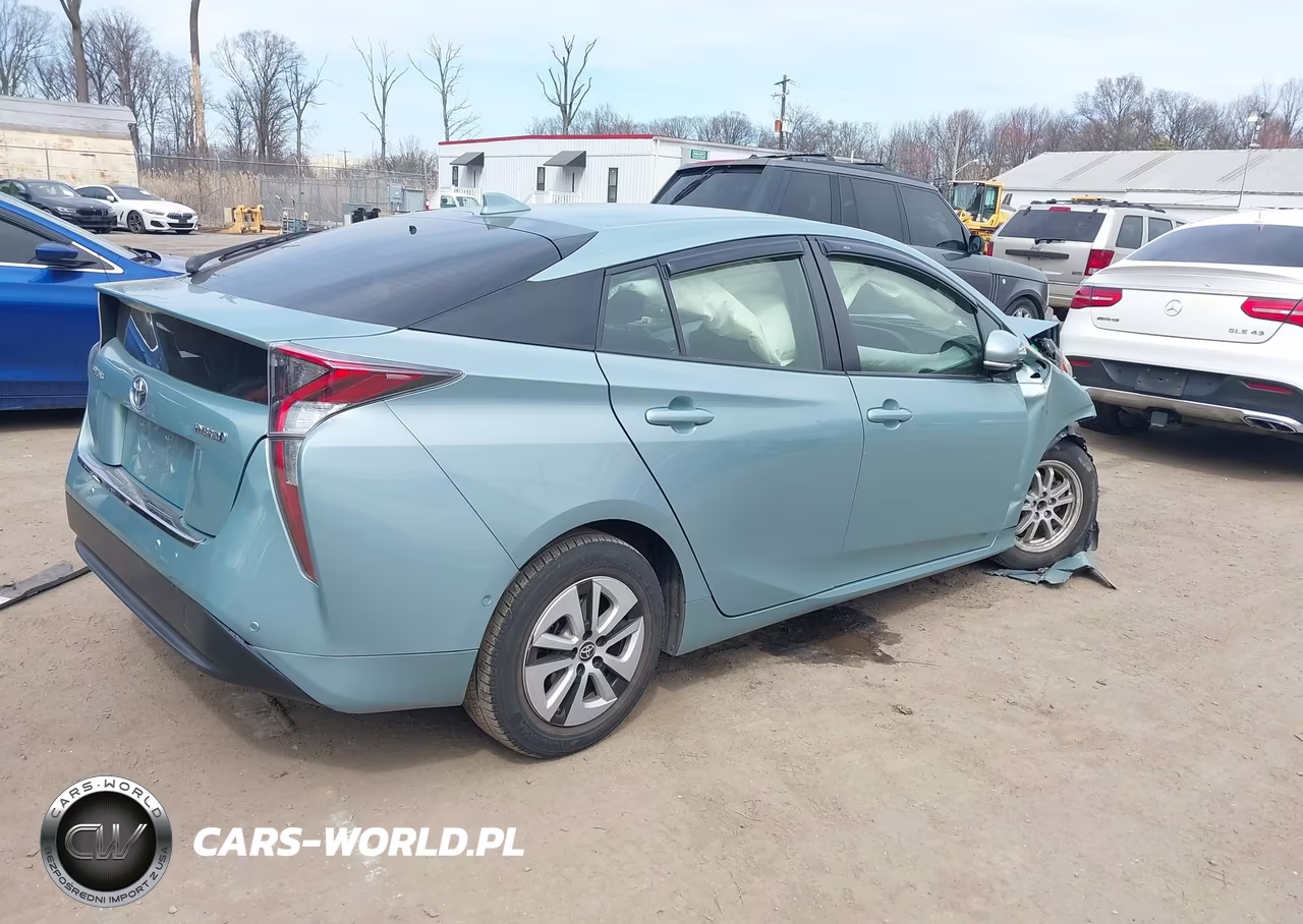 2017 Toyota Prius Two VIN:JTDKBRFU0H3567532 - 4