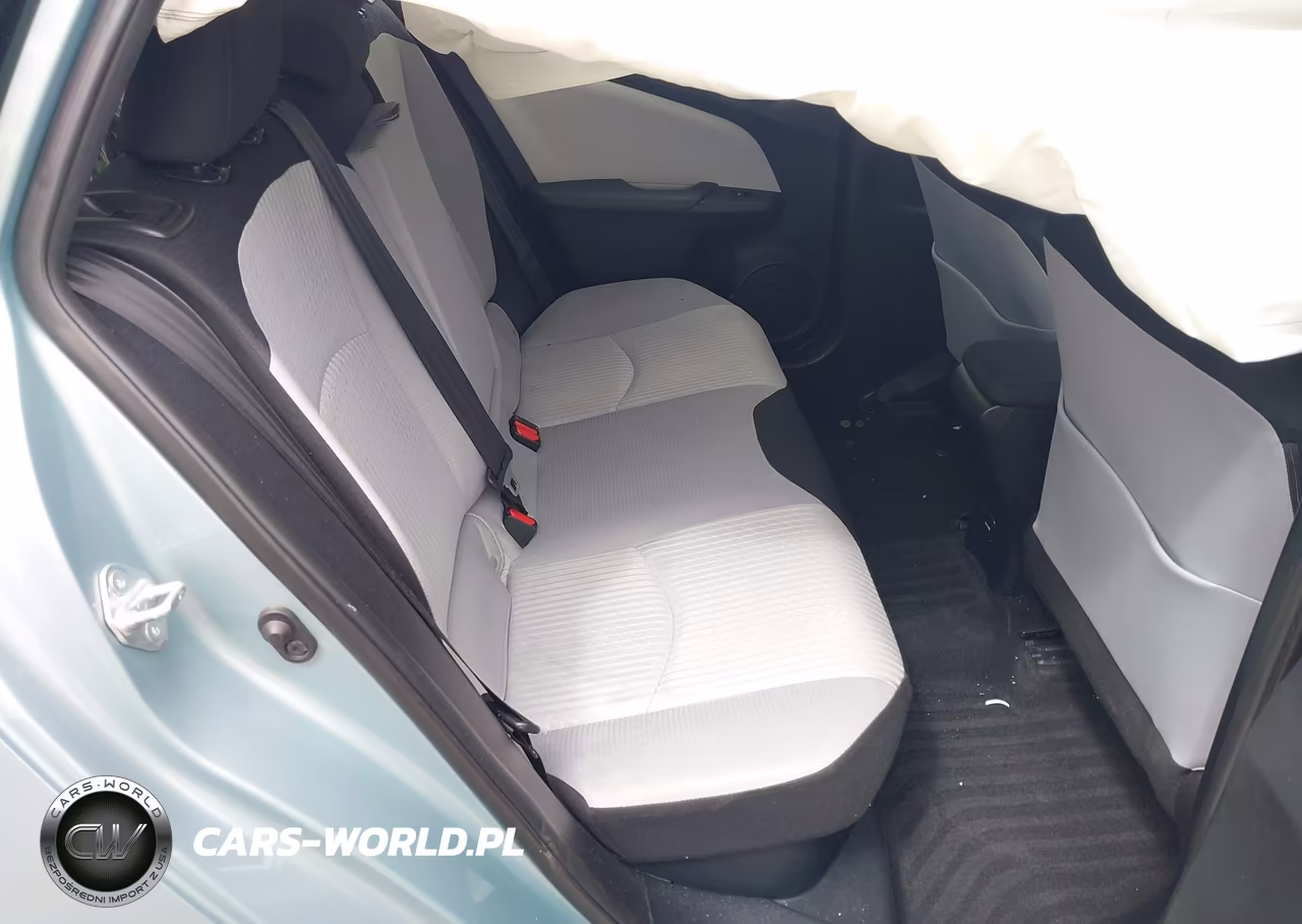 2017 Toyota Prius Two VIN:JTDKBRFU0H3567532 - 8
