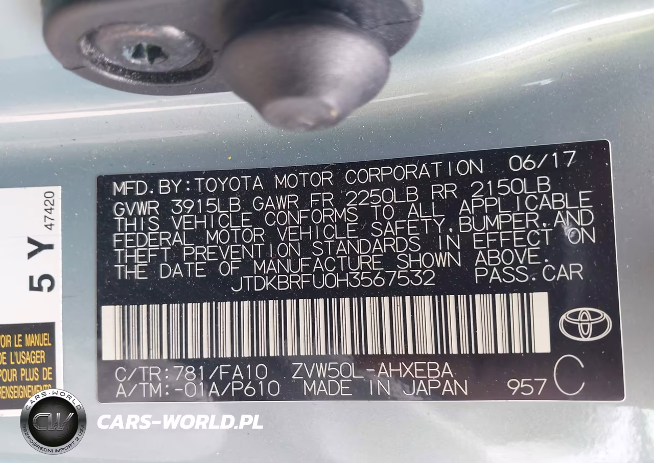 2017 Toyota Prius Two VIN:JTDKBRFU0H3567532 - 9