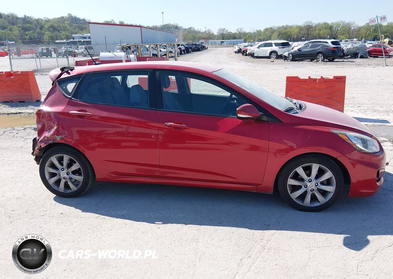 2013 Hyundai Accent Se VIN:KMHCU5AE5DU073772 - 13