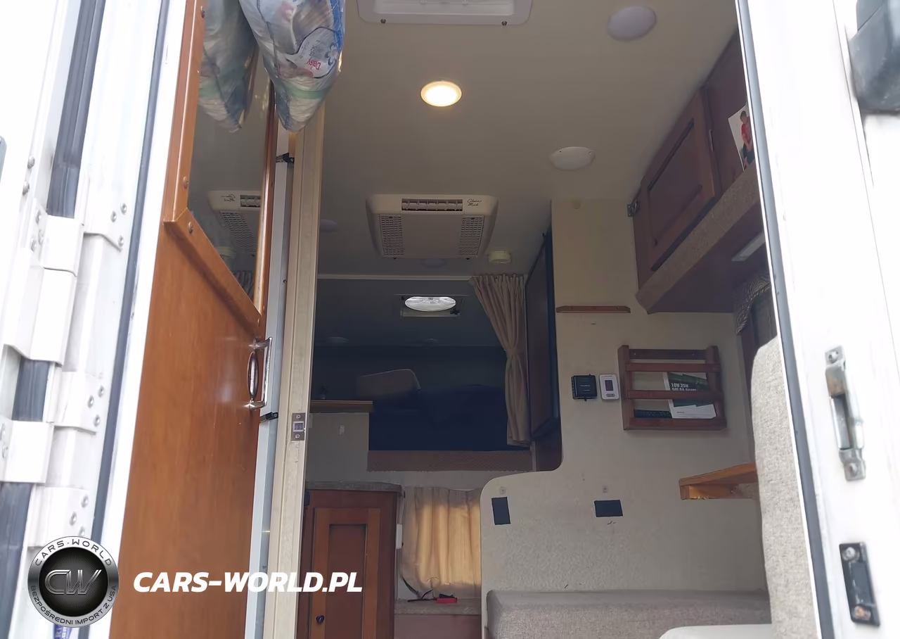 2013 Lance 865 Truck Camper VIN:169251 - 5