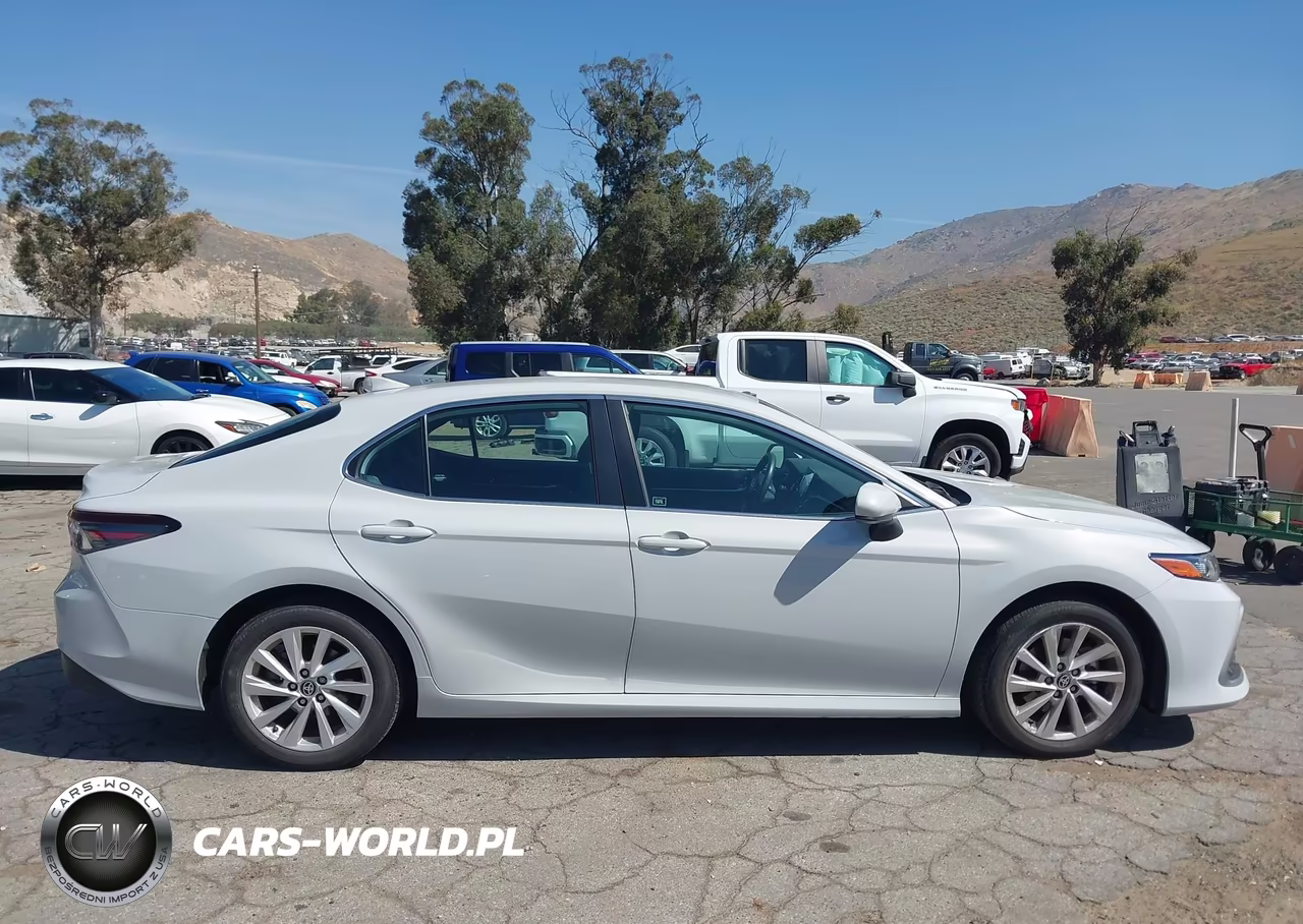 2023 Toyota Camry Le VIN:4T1C11AK9PU181453 - 13