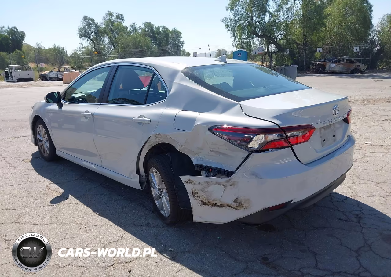 2023 Toyota Camry Le VIN:4T1C11AK9PU181453 - 3