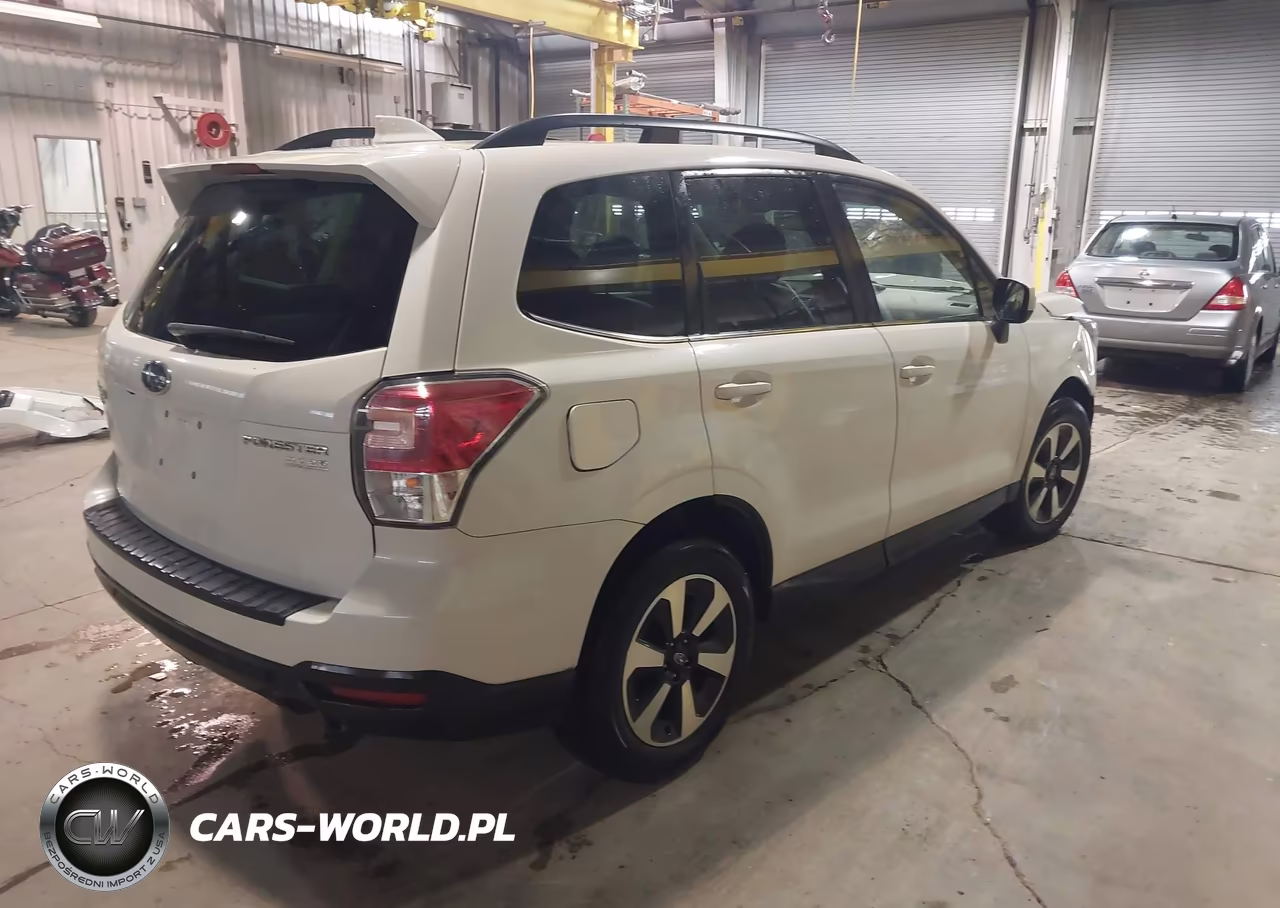 2017 Subaru Forester 2.5I Limited VIN:JF2SJARCXHH518561 - 4