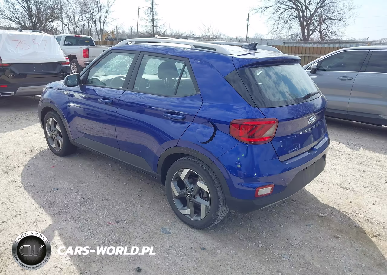 2022 Hyundai Venue Sel VIN:KMHRC8A30NU149770 - 3