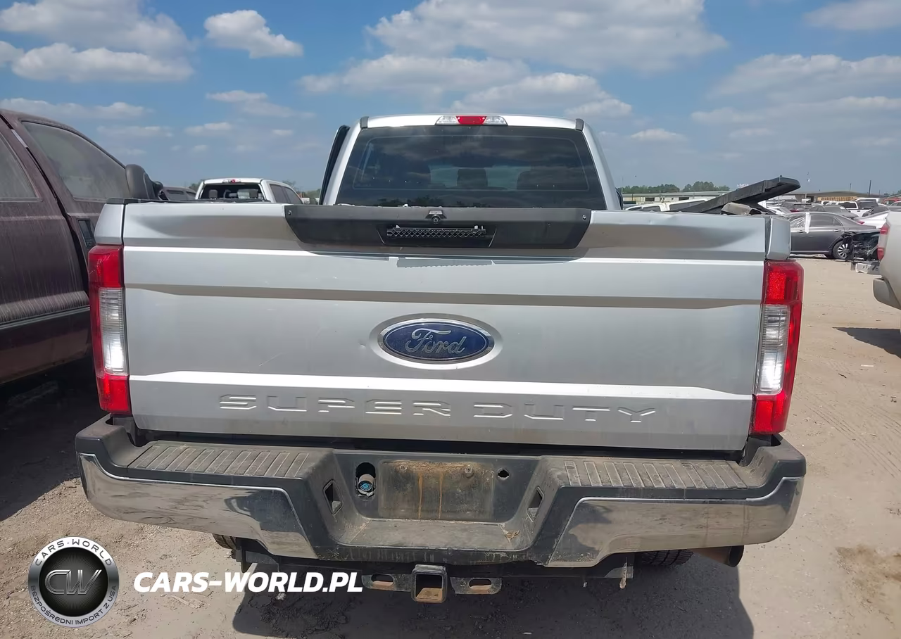 2018 Ford F-350 Xl VIN:1FT8W3B68JEC89637 - 15