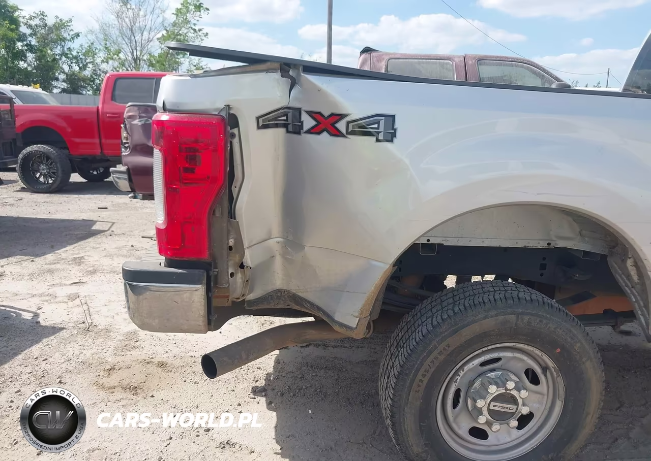 2018 Ford F-350 Xl VIN:1FT8W3B68JEC89637 - 6