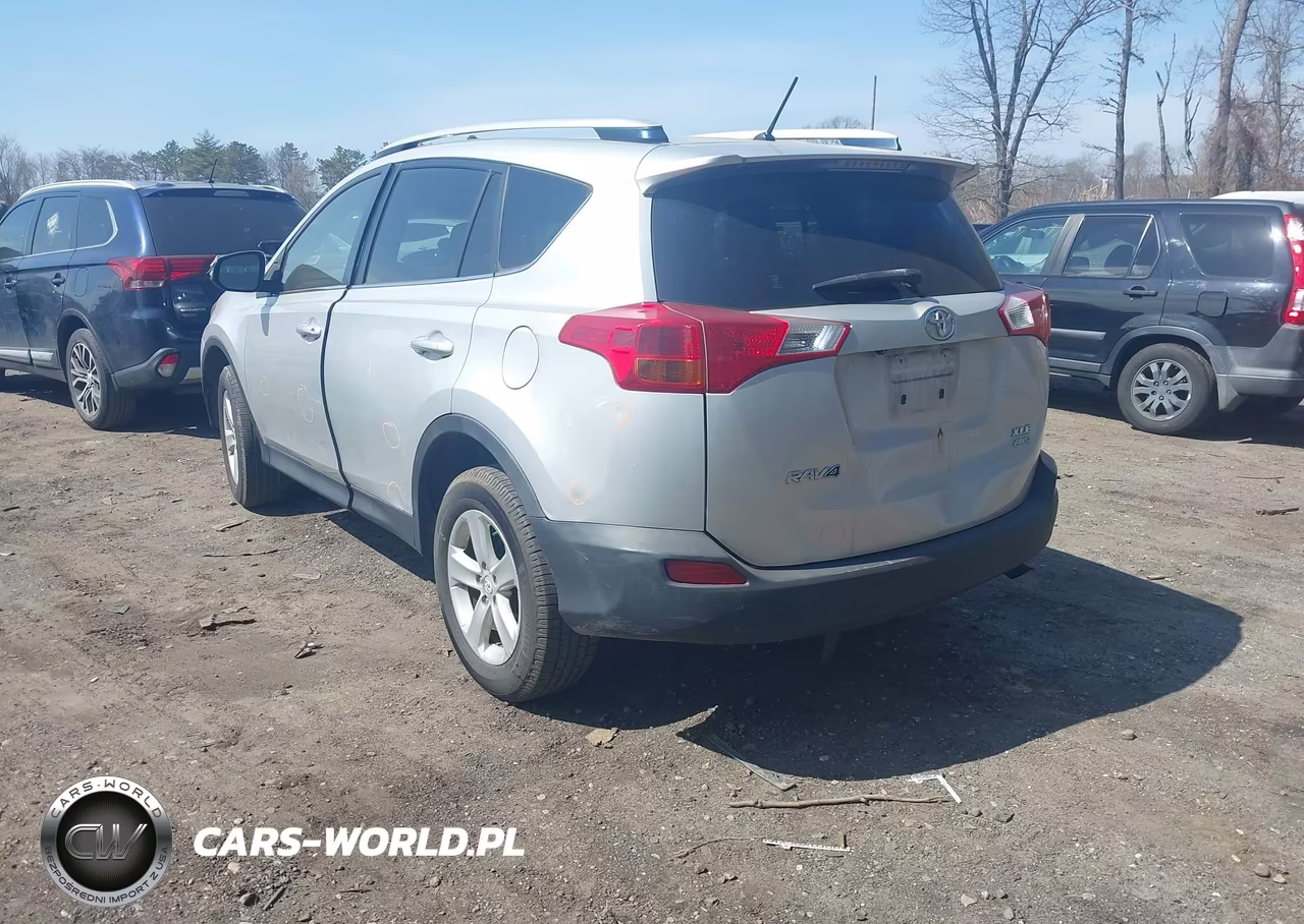 2013 Toyota Rav4 Xle VIN:JTMRFREV6DD000291 - 3