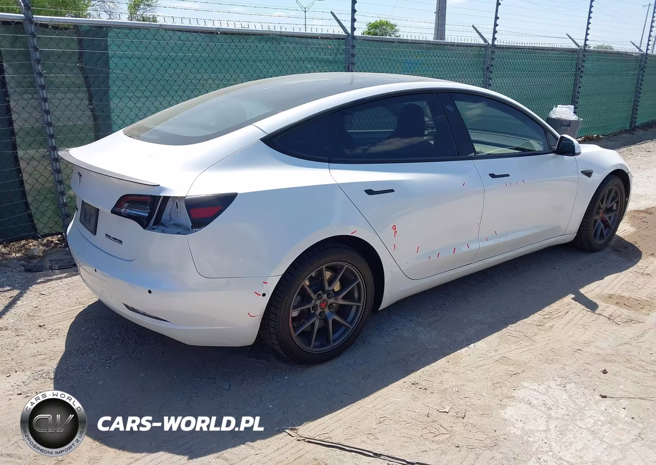 2021 Tesla Model 3 Long Range Dual Motor All-Wheel Drive VIN:5YJ3E1EB9MF032578 - 4