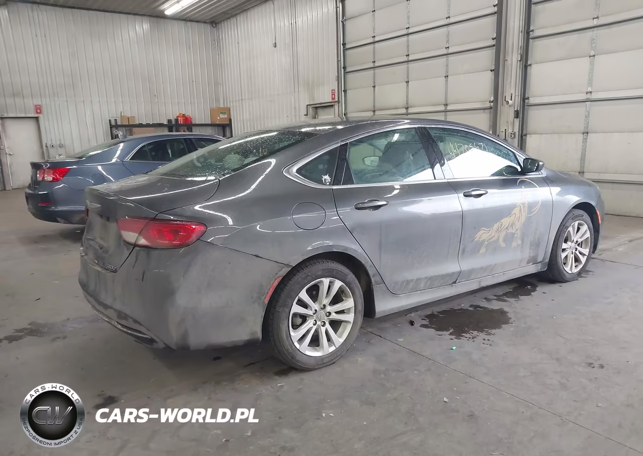2016 Chrysler 200 Limited VIN:1C3CCCAB5GN183404 - 4