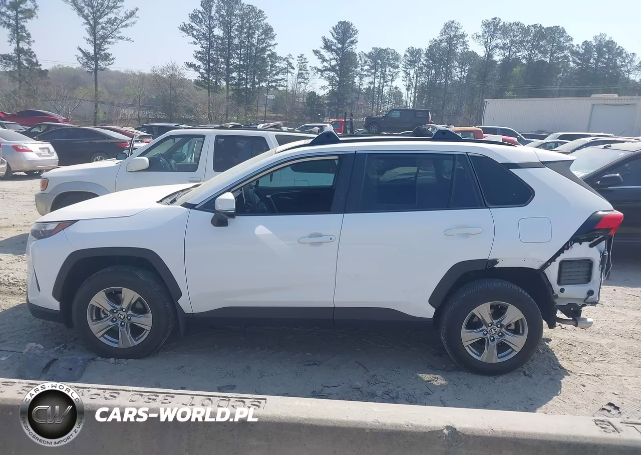 2024 Toyota Rav4 Xle VIN:2T3W1RFV4RC273581 - 14