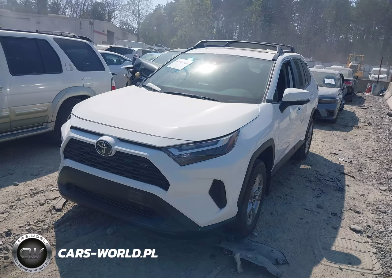2024 Toyota Rav4 Xle VIN:2T3W1RFV4RC273581 - 2