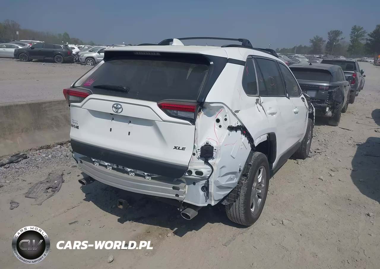 2024 Toyota Rav4 Xle VIN:2T3W1RFV4RC273581 - 4