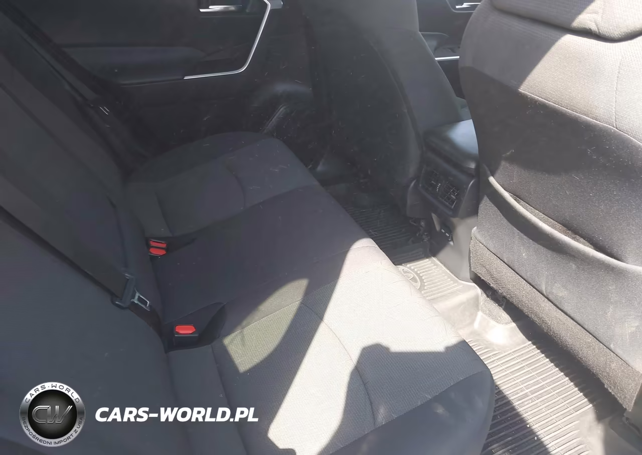 2024 Toyota Rav4 Xle VIN:2T3W1RFV4RC273581 - 8