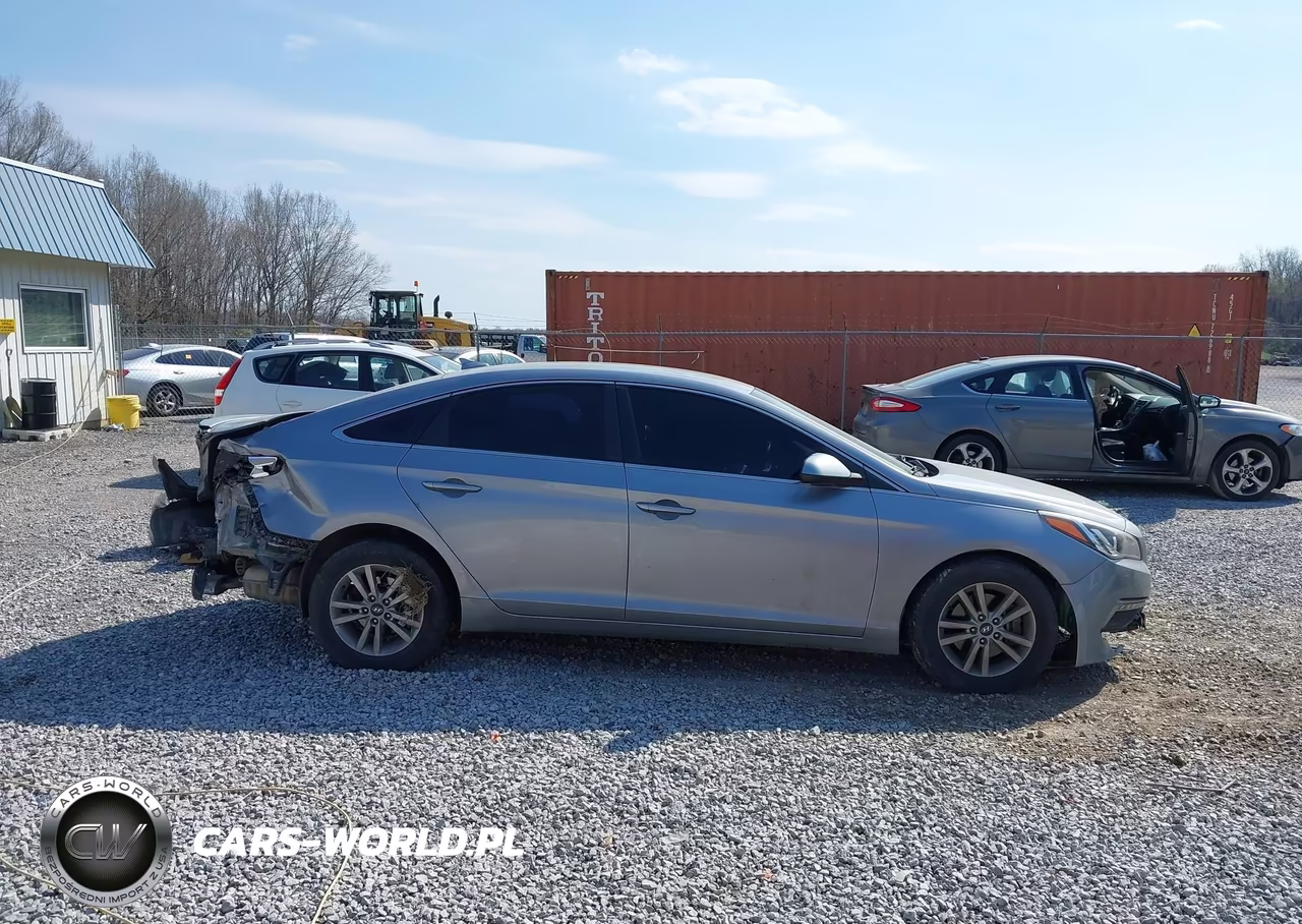 2015 Hyundai Sonata Se VIN:5NPE24AFXFH169626 - 14