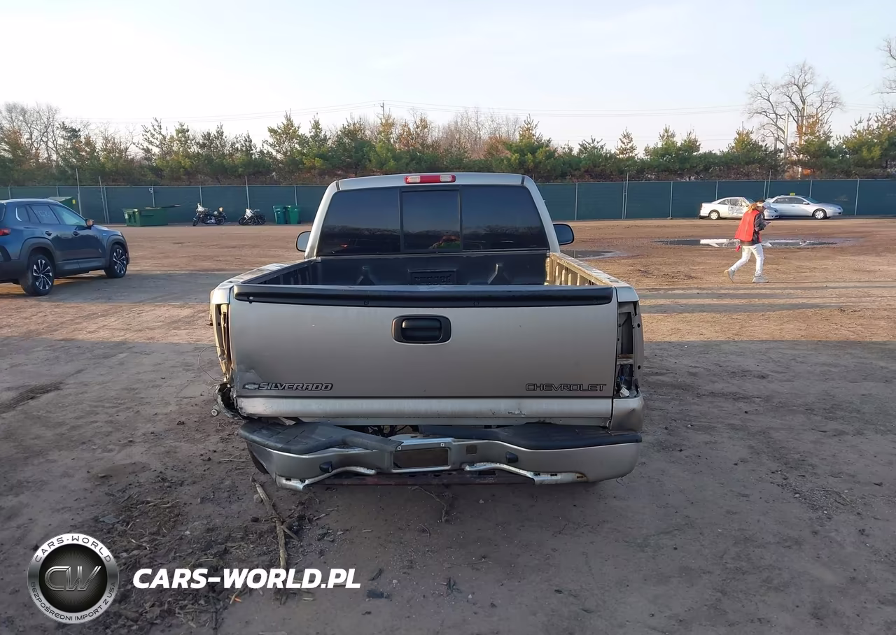 2000 Chevrolet Silverado 1500 Ls VIN:1GCEC14VXYZ308986 - 17