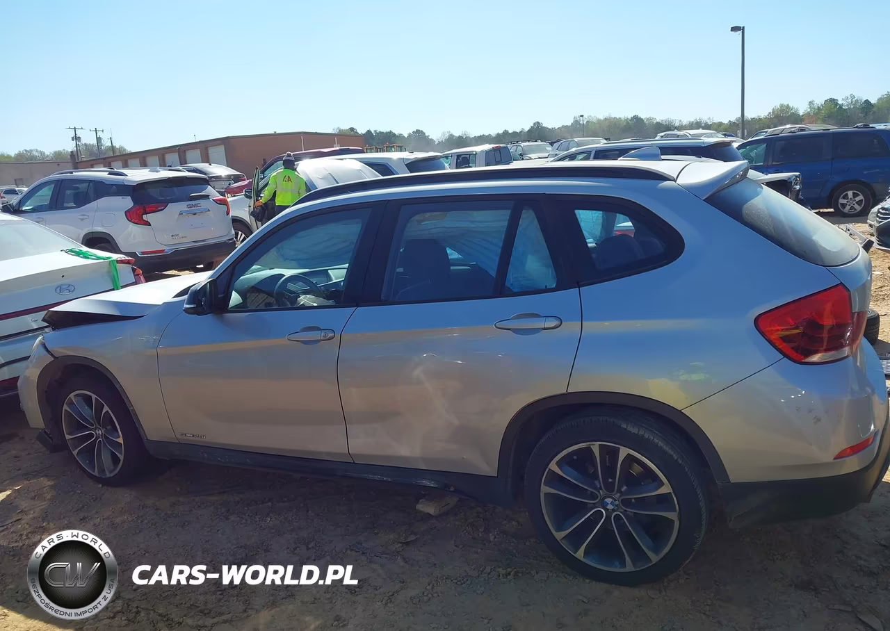 2015 BMW X1 Sdrive28I VIN:WBAVM1C59FV317131 - 14