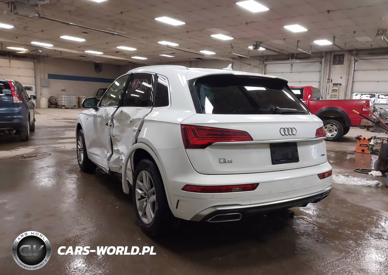 2022 Audi Q5 Premium 45 Tfsi S Line Quattro S Tronic VIN:WA1GAAFYXN2100689 - 3