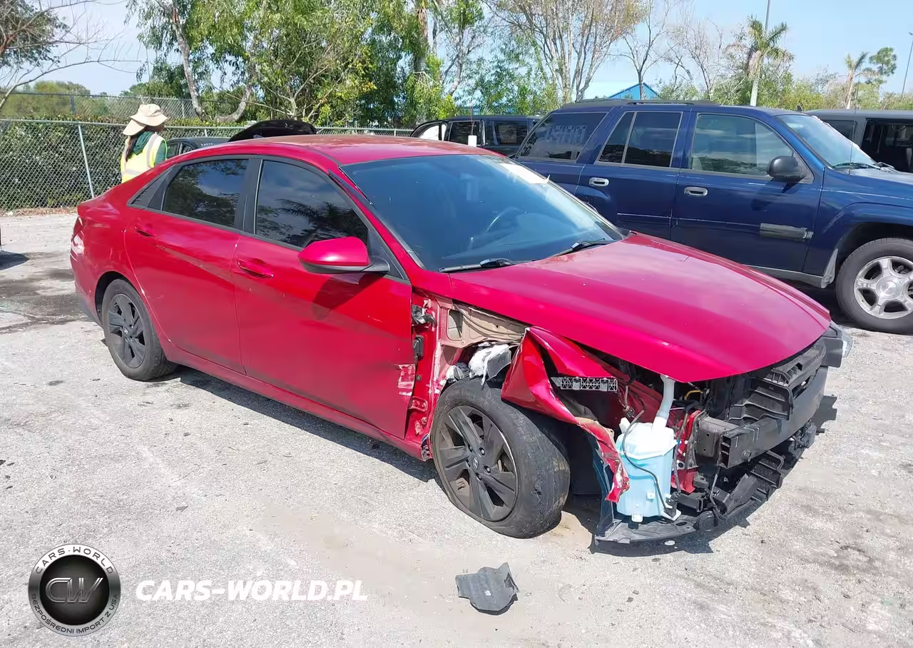 2022 Hyundai Elantra Sel