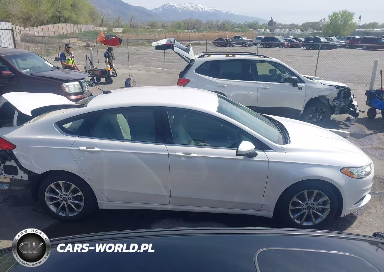 2017 Ford Fusion Se VIN:3FA6P0HD5HR313267 - 14